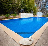 Cock 'n' Bull Boutique Hotel - Surfers Gold Coast
