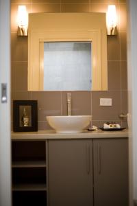 Gallery Apartments - Surfers Gold Coast 2