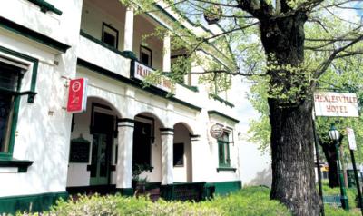 Healesville Hotel - Surfers Gold Coast 0