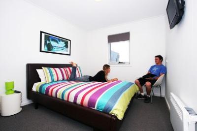The Island Accommodation - Surfers Gold Coast 2