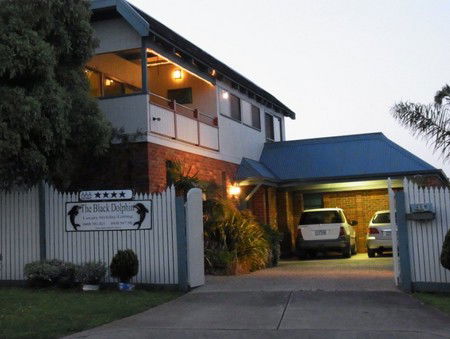 Black Dolphin Beach Penthouse - Surfers Gold Coast 3