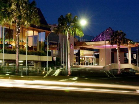Travelodge Bankstown - Surfers Gold Coast 0