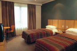 Travelodge Bankstown - Surfers Gold Coast 4