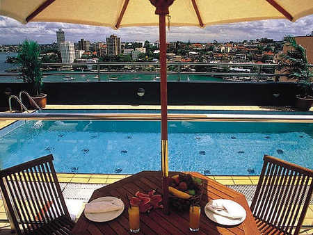 Vibe Hotel North Sydney - Surfers Gold Coast 4