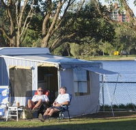 Shaws Bay Holiday Park - Surfers Gold Coast