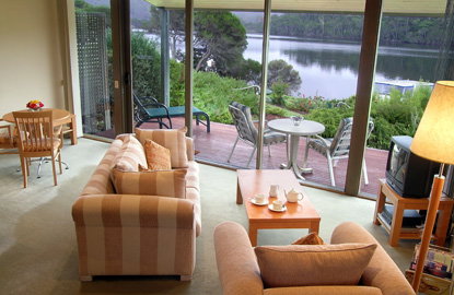 Gipsy Point Lakeside Boutique Resort - Surfers Gold Coast 3