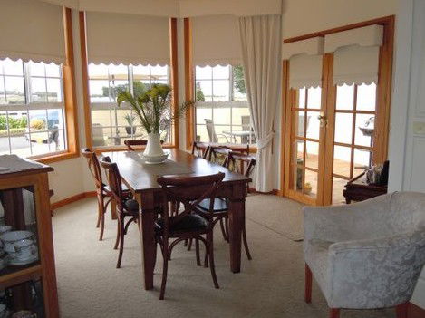 Killara Accommodation - Surfers Gold Coast 2