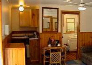 Ocean Grove Cedar Cabins - Surfers Gold Coast 2