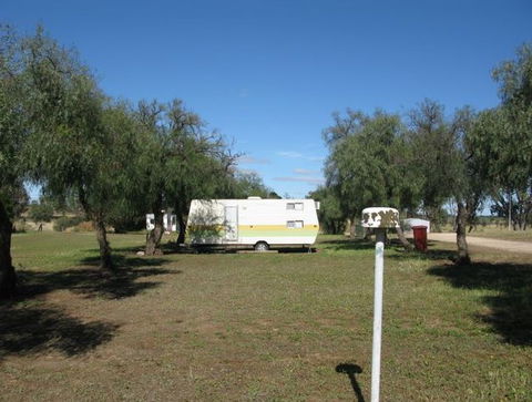 Natimuk Lake Caravan Park - Surfers Gold Coast 5