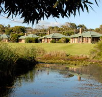 Apollo Bay Colonial Cottages - Surfers Gold Coast