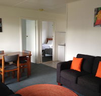 Phillip Island Cottages - Surfers Gold Coast