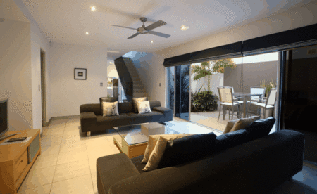Alex Beach House - Surfers Gold Coast 5