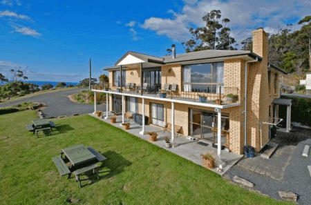 Bichenos Ocean View Retreat - Surfers Gold Coast