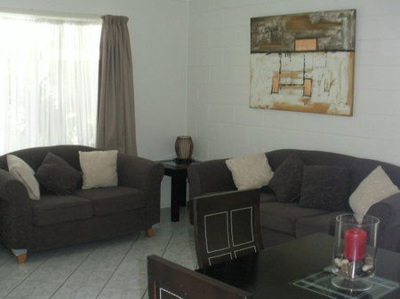 Bargara Beachfront Holiday Apartments - Surfers Gold Coast 1