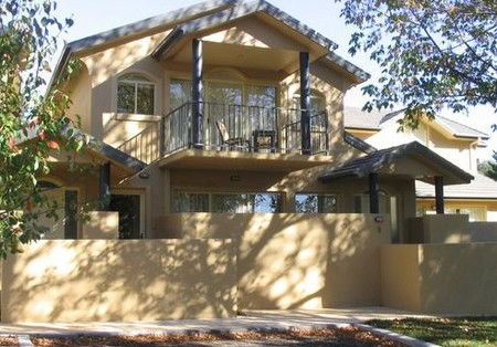 Falls Mountain Retreat - Surfers Gold Coast 0