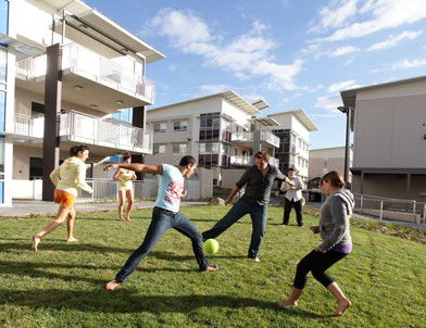 University Of Canberra Village - Surfers Gold Coast 1