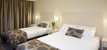 Best Western Plus Garden City Hotel - Surfers Gold Coast 2