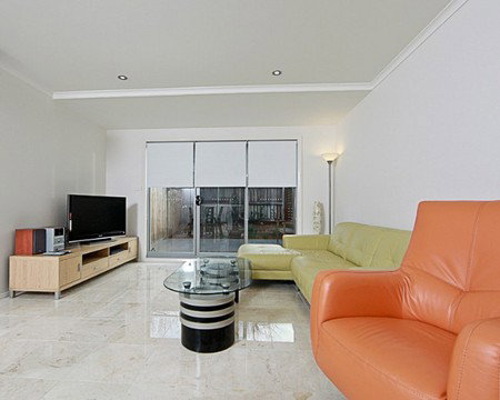 Accommodate Canberra - Surfers Gold Coast 4