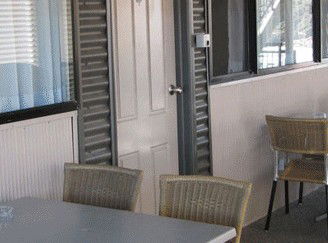 Surf Motel - Surfers Gold Coast 1