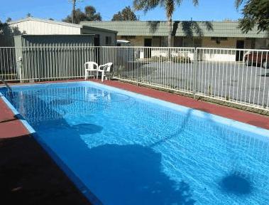 Aromet Motor Inn - Surfers Gold Coast 2