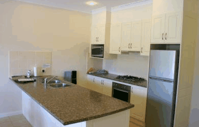 Cadman Apartments - Surfers Gold Coast 3