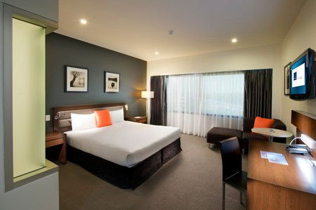 Novotel Brisbane Airport Hotel - Surfers Gold Coast 2
