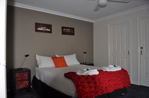 Mansfield Spa Retreat - Surfers Gold Coast 3
