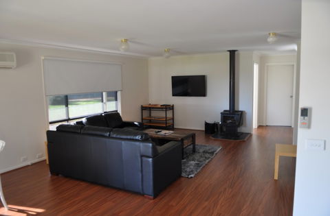 Mansfield Spa Retreat - Surfers Gold Coast 5