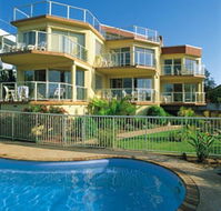 Baywatch Luxury Apartments - Surfers Gold Coast