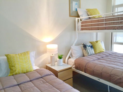COAST Motel And Apartments - Surfers Gold Coast 1
