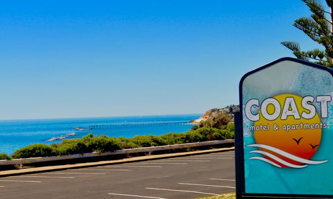 COAST Motel And Apartments - Surfers Gold Coast 2