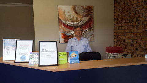 AA Hilldrop Motor Inn - Surfers Gold Coast 2