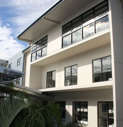Brisbane City YHA - Surfers Gold Coast 1