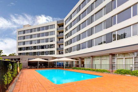 Rydges Bankstown Sydney - Surfers Gold Coast 2
