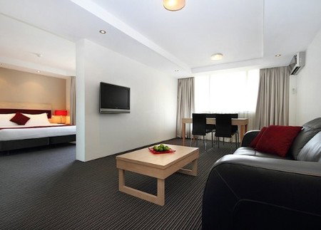 Rendezvous Studio Hotel Sydney Central - Surfers Gold Coast 2