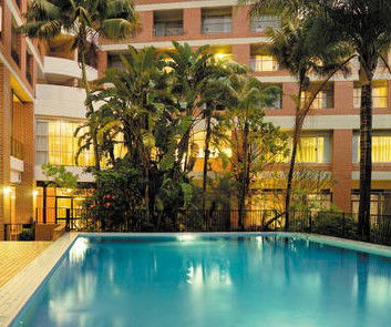 Adina Apartment Hotel Sydney - Surfers Gold Coast 3
