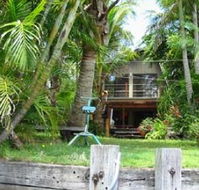 Belongil River House - Surfers Gold Coast