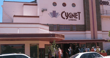Cygnet Como Cinema - Surfers Gold Coast 3