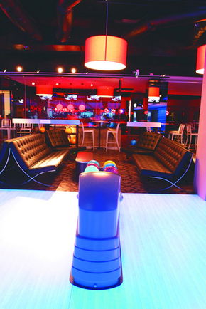 Strike Bowling Bar - CBD - Surfers Gold Coast 3