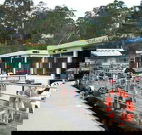 Clyde River Houseboats - Surfers Gold Coast