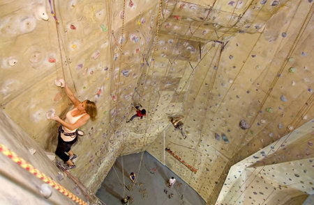 Cliffhanger Climbing Gym - Surfers Gold Coast 3