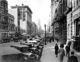 Melbourne City Heritage Walking Tours - Surfers Gold Coast 0