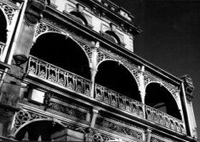 Melbourne City Heritage Walking Tours - Surfers Gold Coast 2
