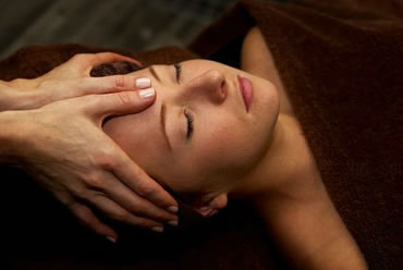 Rejuvenate Salon And Day Spa - Surfers Gold Coast 1