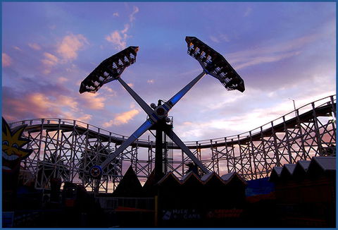 Luna Park Melbourne - Surfers Gold Coast 3