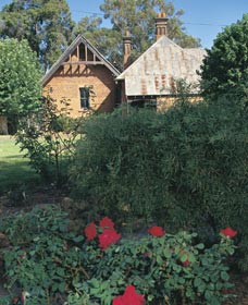 Heritage Rose Garden - Surfers Gold Coast 0