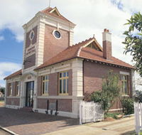 Merredin Town Hall - Surfers Gold Coast