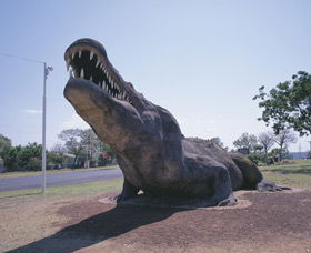 Crocodile Statue - Surfers Gold Coast 0
