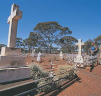 Old Pioneer Cemetery Coolgardie - Surfers Gold Coast