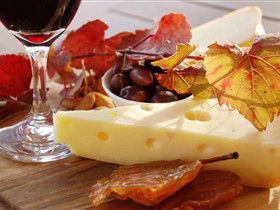 McLaren Vale Cheese And Wine Trail - Surfers Gold Coast 0